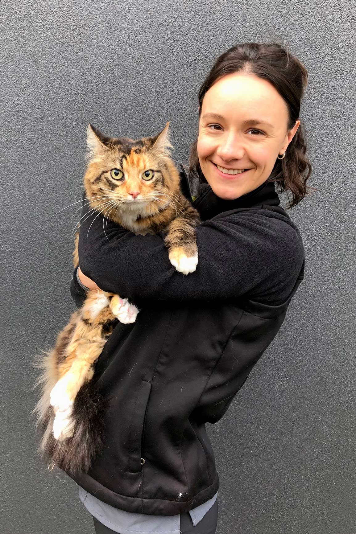 Whitehorse Vet - About Us - Dr. Gemma & Petrie